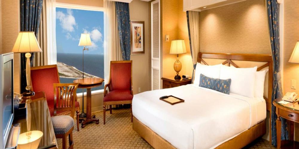 Beau Rivage Hotel Deluxe King - Ocean View Beau Rivage Hotel Deluxe King - Ocean View